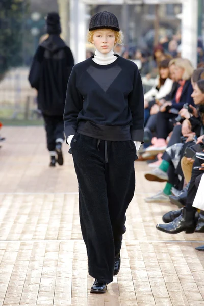 Look 43